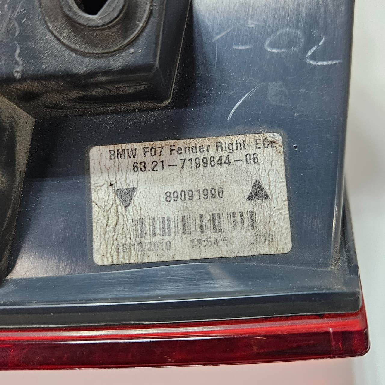 OEM BMW 5 Series Gran Turismo F07 Rear Light 7199644