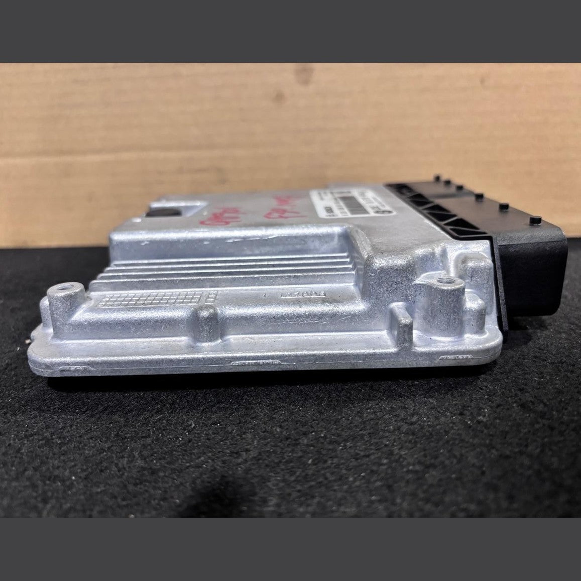 BMW OEM N47N F30 ENGINE CONTROL UNIT DDE ECU SET 8579480