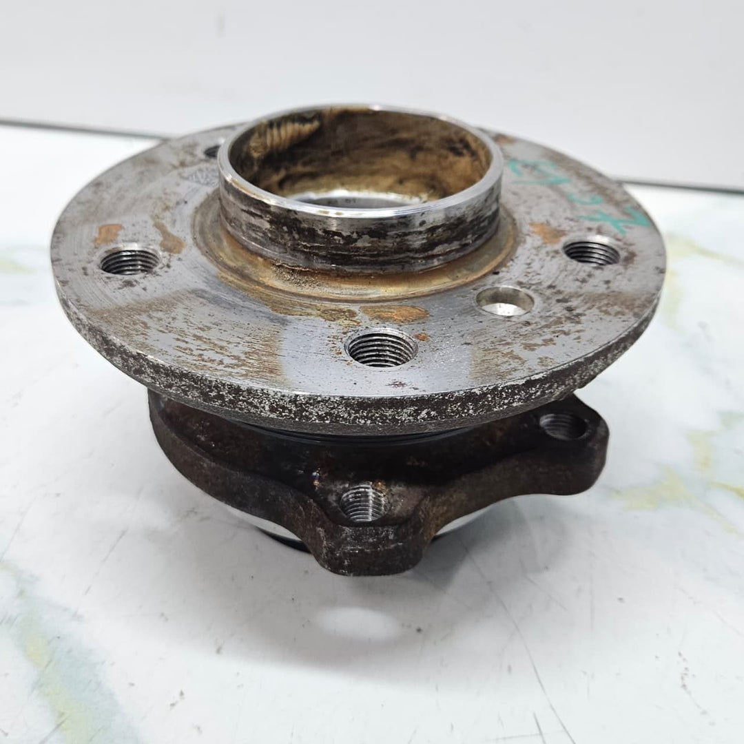 BMW X5 G05 X7 G07 Wheel Hub With Bearing 6895674 2020-2023