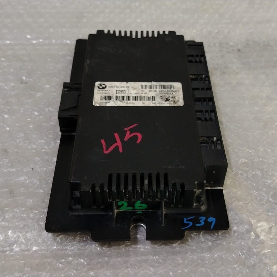 OEM BMW E87 E90 E92 E84 X1 Z4 E89 Footwell Module FRM II Footwell Module 9204536