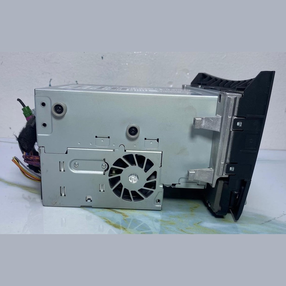 2012–2014 Mercedes-Benz W212 E-Class Head Unit CD Player A212 9000429 OEM