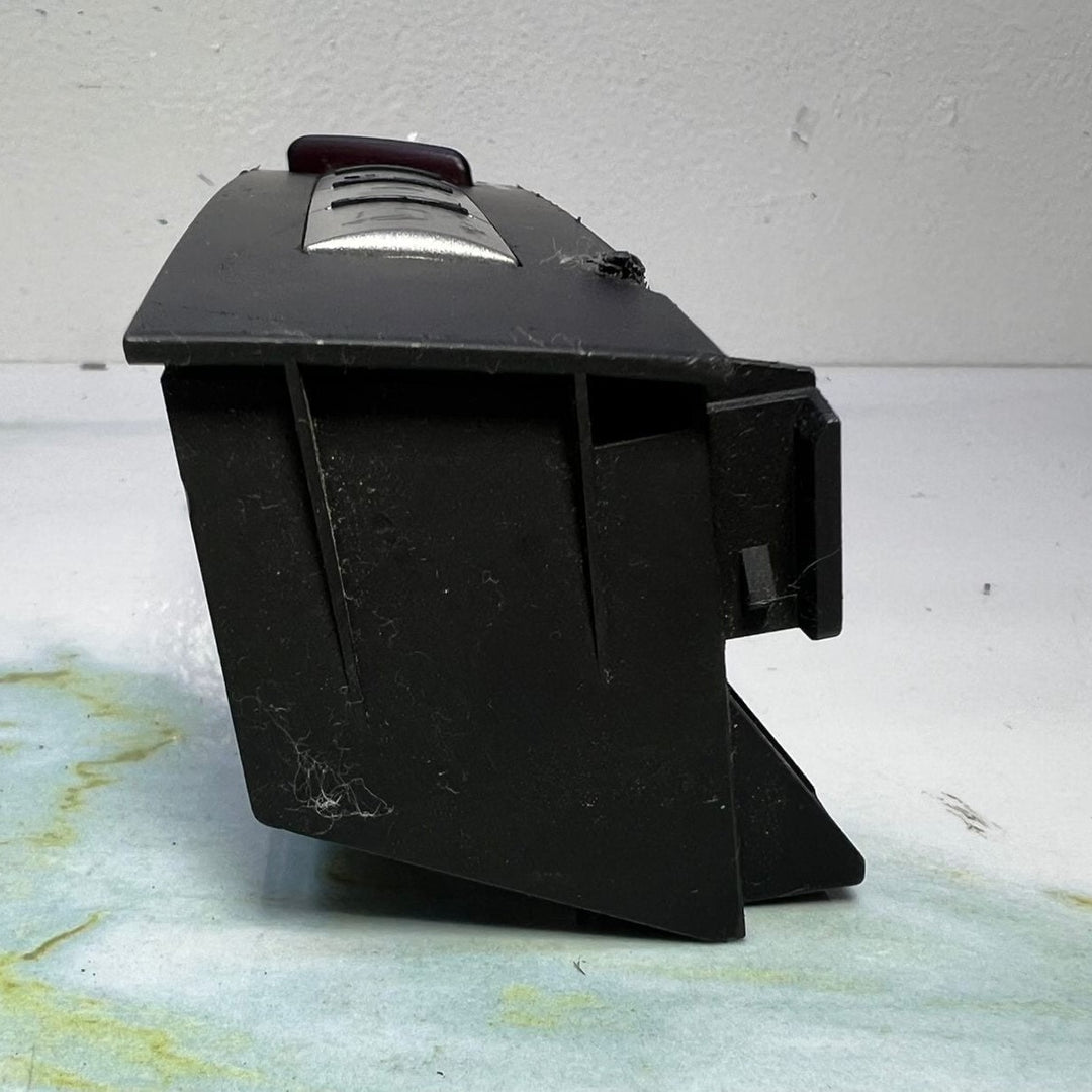 06-08 Mercedes-Benz SLK280 Dash Hazard Light Door Lock Switch A1718701010 R171 