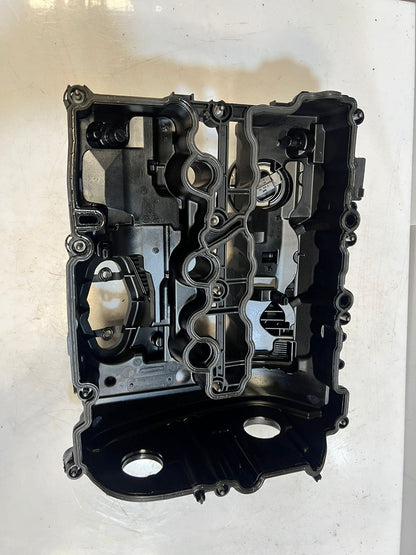 BMW Cylinder Head Cover 7611277