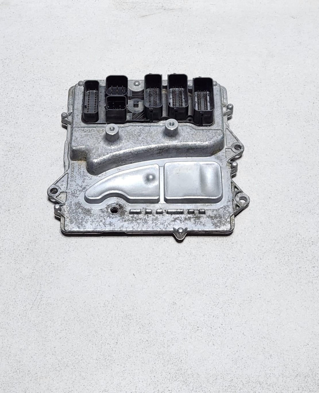 2016-2018 BMW M2 Engine Control Unit 8693361 F87 M2 S55