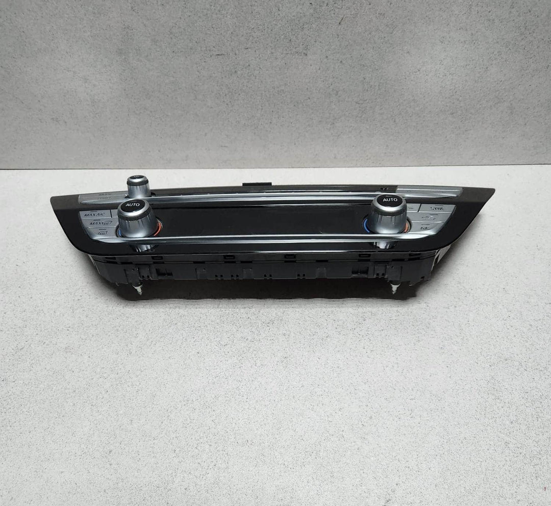 2017-2020 BMW 530i Ac Panel Control 5A09B29 G30 5 Series