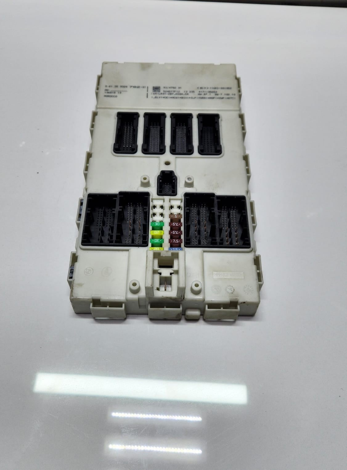 2014-2016 BMW 428i Fuse Module 9324782 3 & 4 Series F32 F33 320i 328i 328d OEM 