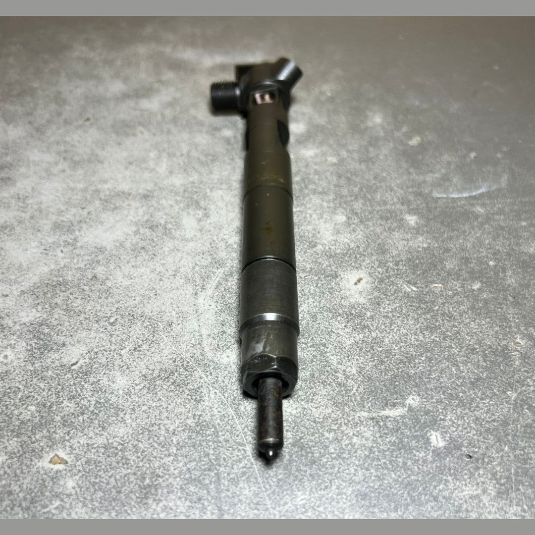 Genuine Mercedes W212 W164 Fuel Injector Sprinter OM651 A651 0702887 Oem Diesel