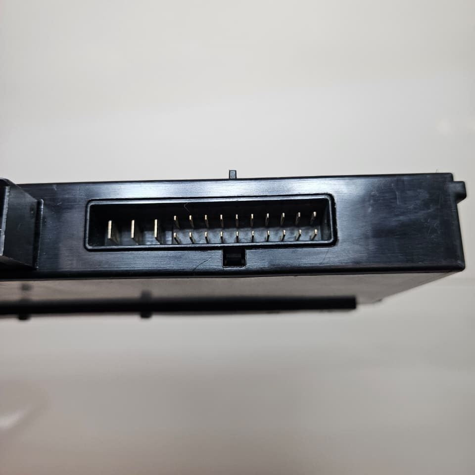 BMW E90, E92 Body Control Module 9177985 OEM