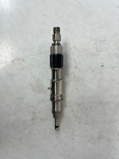 BMW 3, 5, 6, and 7-Series Direct Fuel Injector 7565138 - 02 OEM