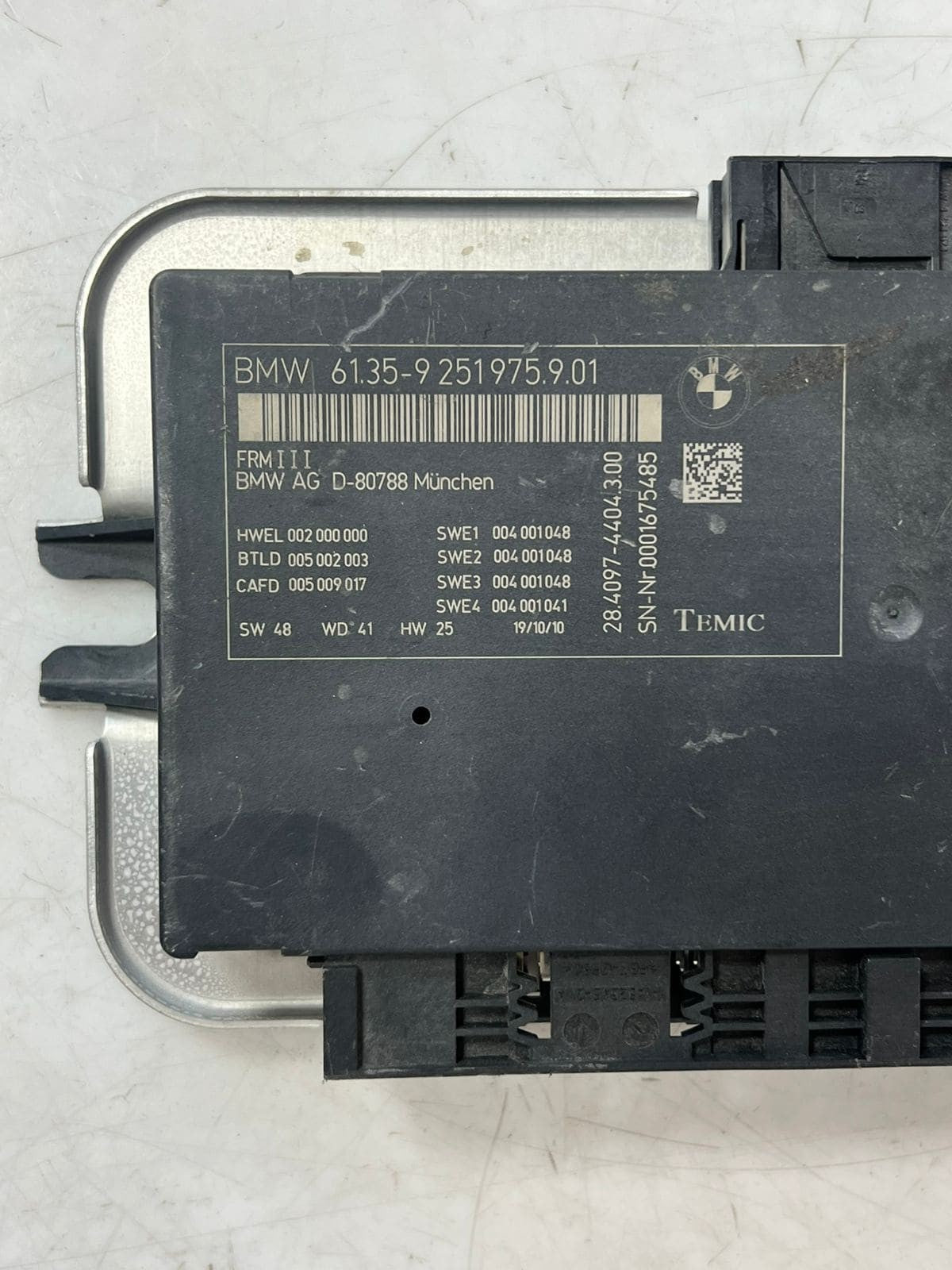 BMW 5 Series F10 F11 FRM3 Footwell Light Control Module 9251975 OEM