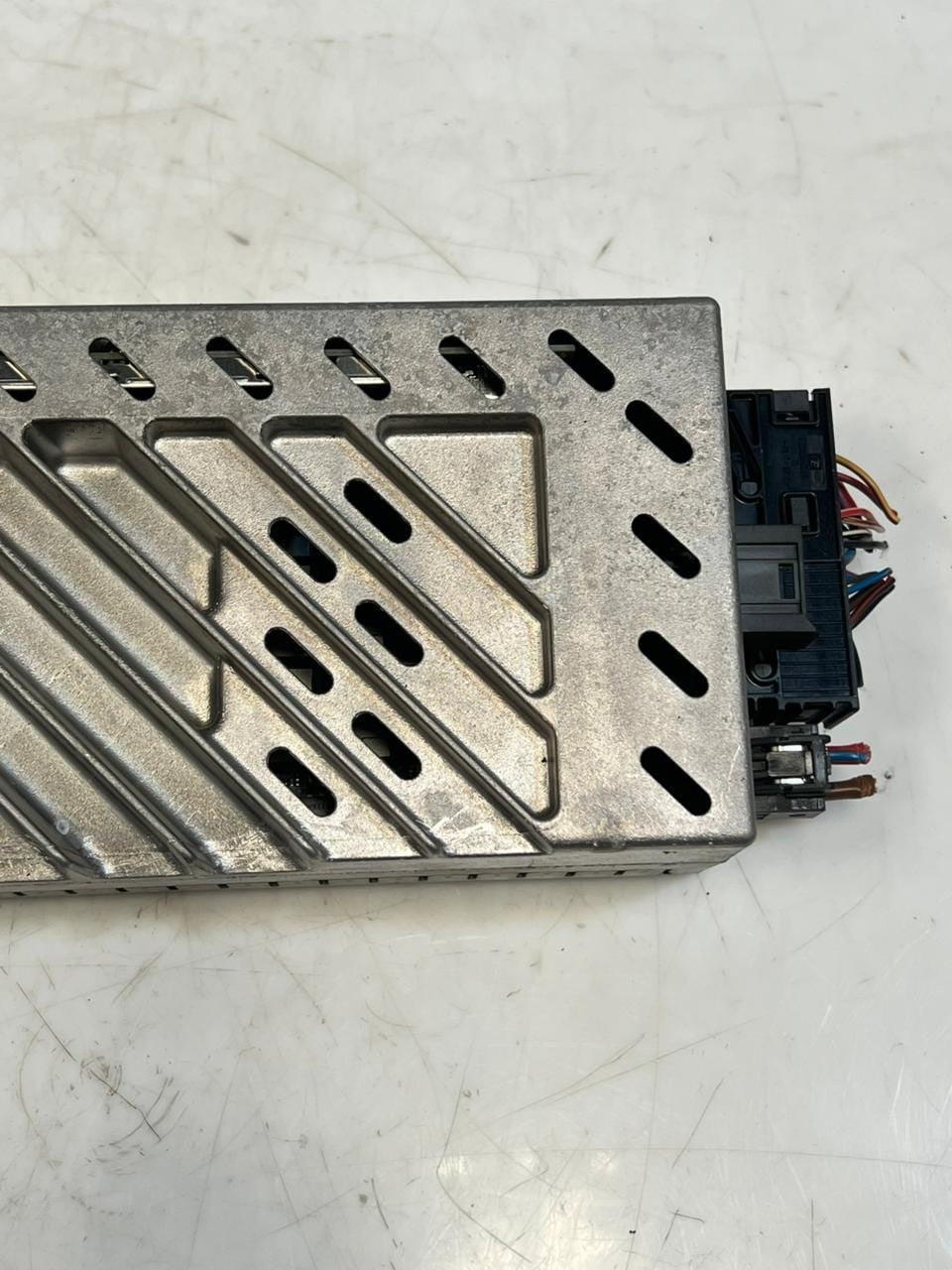 2010-2015 BMW 750i 7' F01 F02 F03 F04 HARMAN xDrive Audio Amplifier 9320144
