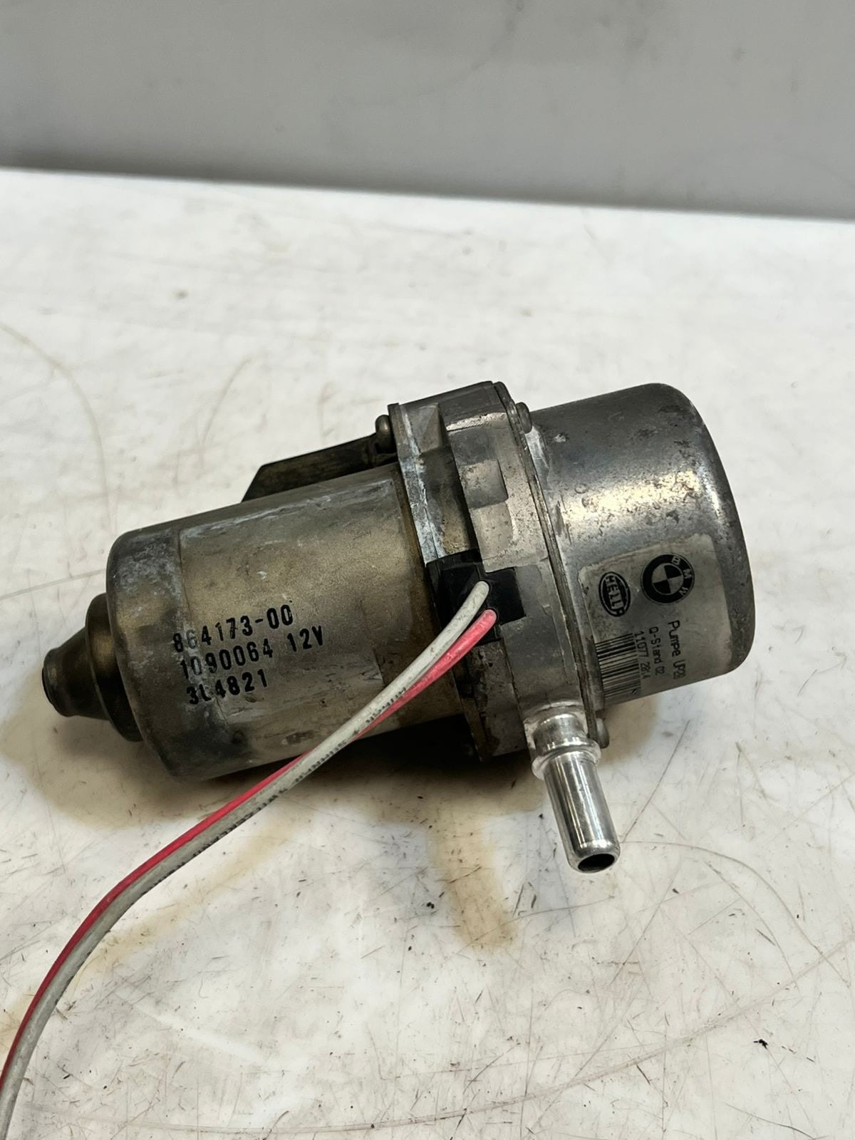 2008-2013 BMW E90 E92 E93 M3 S65 4.0L Brake Booster Vacuum Pump 2283333 OEM