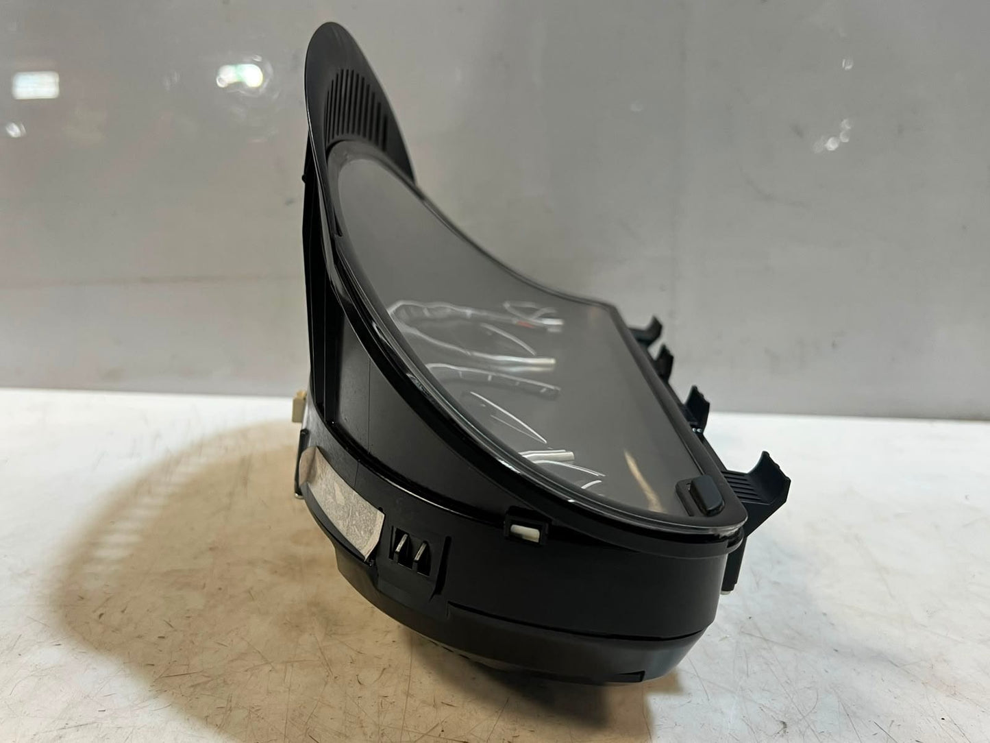 BMW 7 Series F01 F02 F03 F04 F10 F11 750i Instrument Cluster Speedometer 9280463