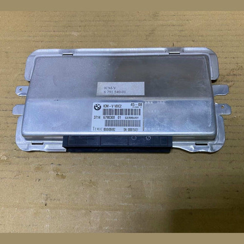 BMW Vdc Control Module 6790300 5 Series F07 F10 and 7 Series F01