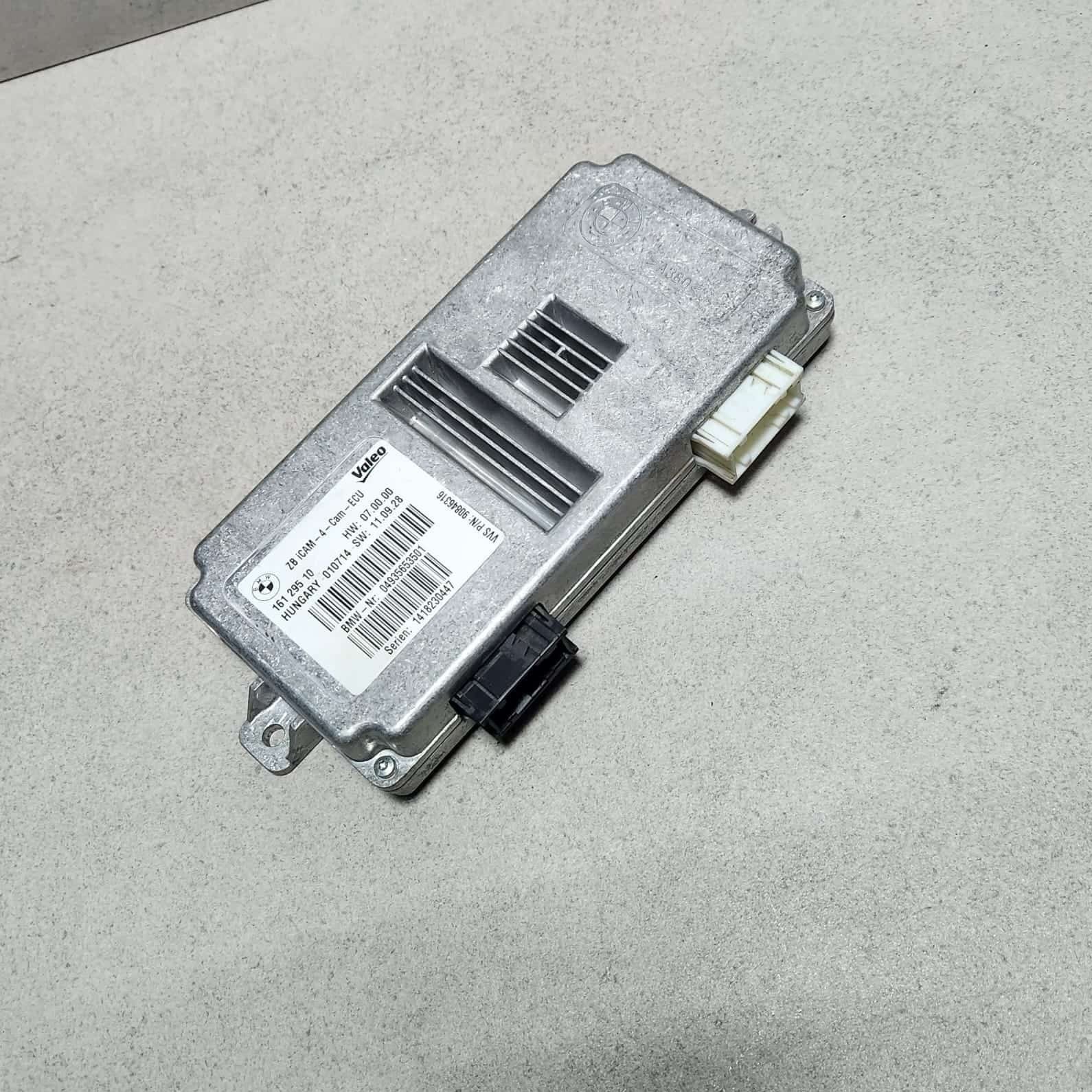 2014-2018 BMW i8 Surround View Camera Control Module 9356535 i8 X3 F25 X5 F15