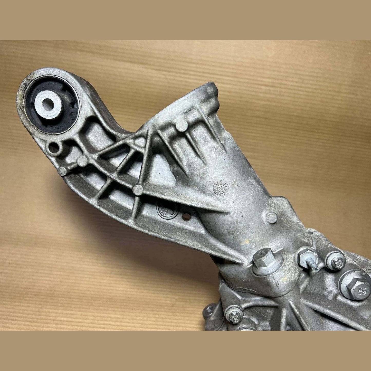2012-2015 Mercedes-Benz ML350 Front Axle Differential A1663300300/ Ratio 3.45