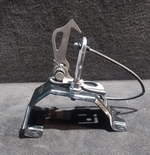 قم بتحميل الصورة إلى عارض الصور، BMW X5 F15 X6 F16 UPPER HOOD LATCH STRIKER LEFT &amp; RIGHT - 7308076