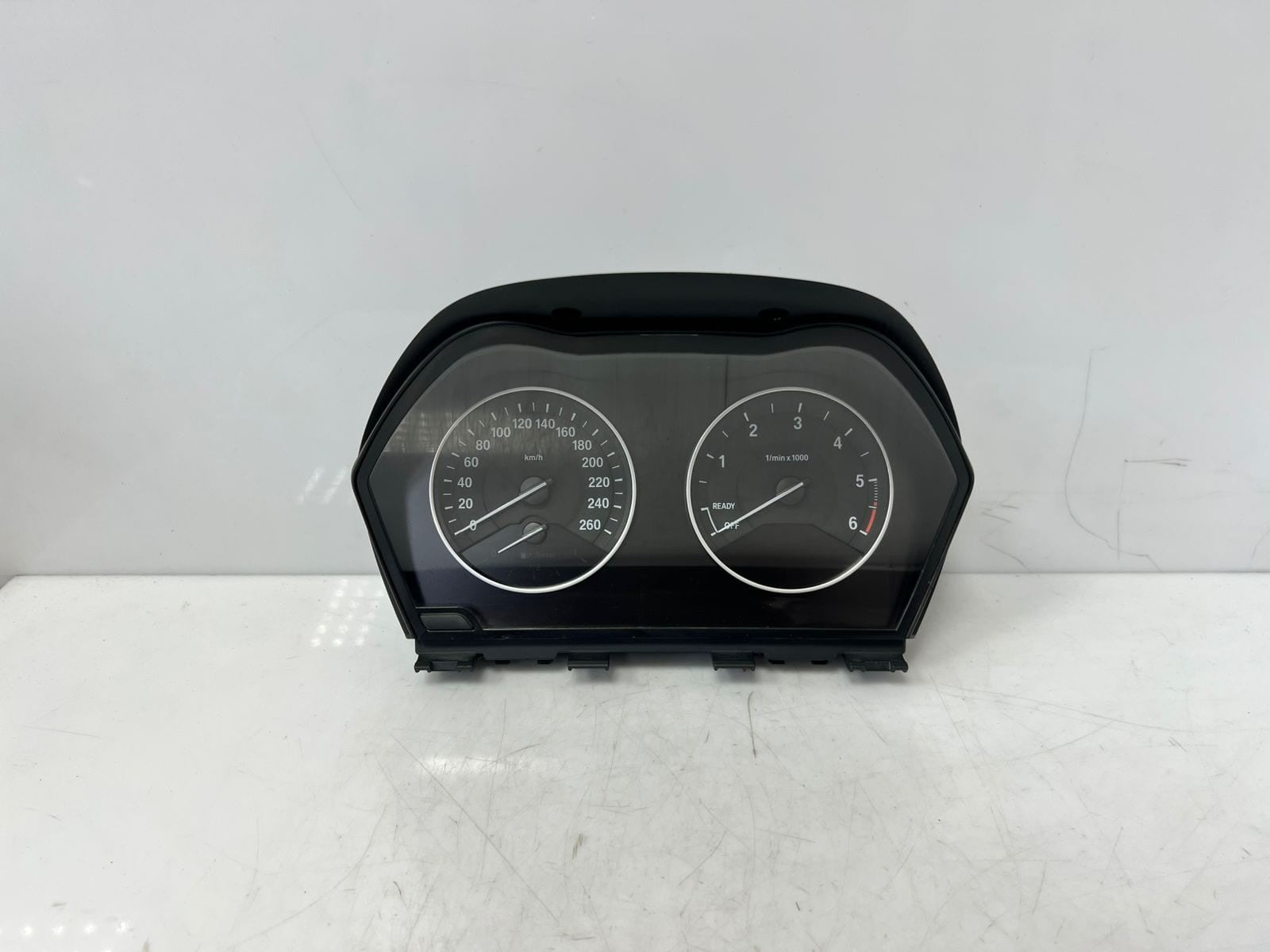 BMW 1 Series F52 sedan SPEEDOMETER Instrument Cluster 6843095 OEM
