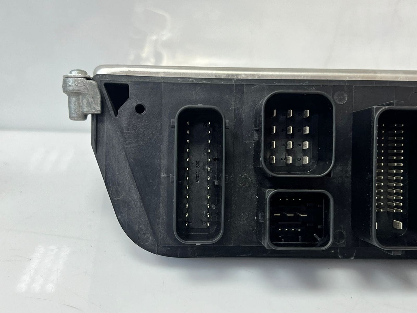 BMW F45 225xe 1.5 B38X Engine Control Unit ECU SET DME+BDC+1KEY 8686143