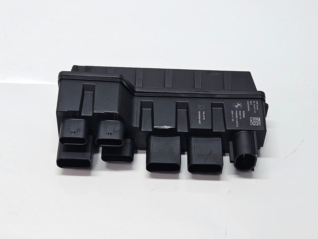 7952991-2023-2026 BMW X1 U11 B38N Integrated Power Supply Control Module OEM