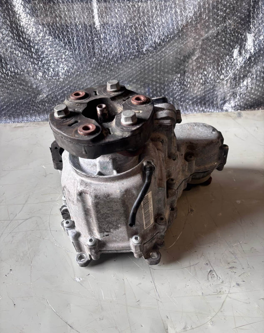 2012-2015 BMW X1 Transfer Case 7639270 X1 E84 OEM ATC 35 L