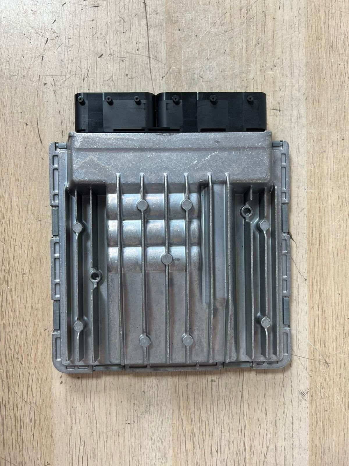 2007 BMW N52 E60 B20 Engine Control Module SET DME + CAS2 + 1KEY 7561684