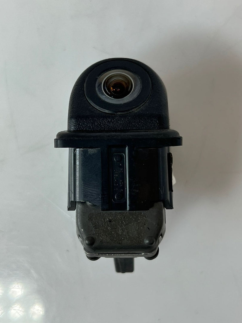 BMW F10 F11 F20 F21 F22 F23 F30 F31 F32 F34 M4 F82 Rear View Camera 9240351 OEM