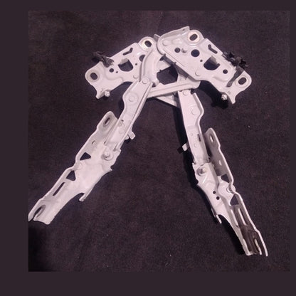 OEM BMW F90 F93 G12 G14 G15 G16 G30 M5 M8 L&F HOOD HINGES SET 7347407-7347408