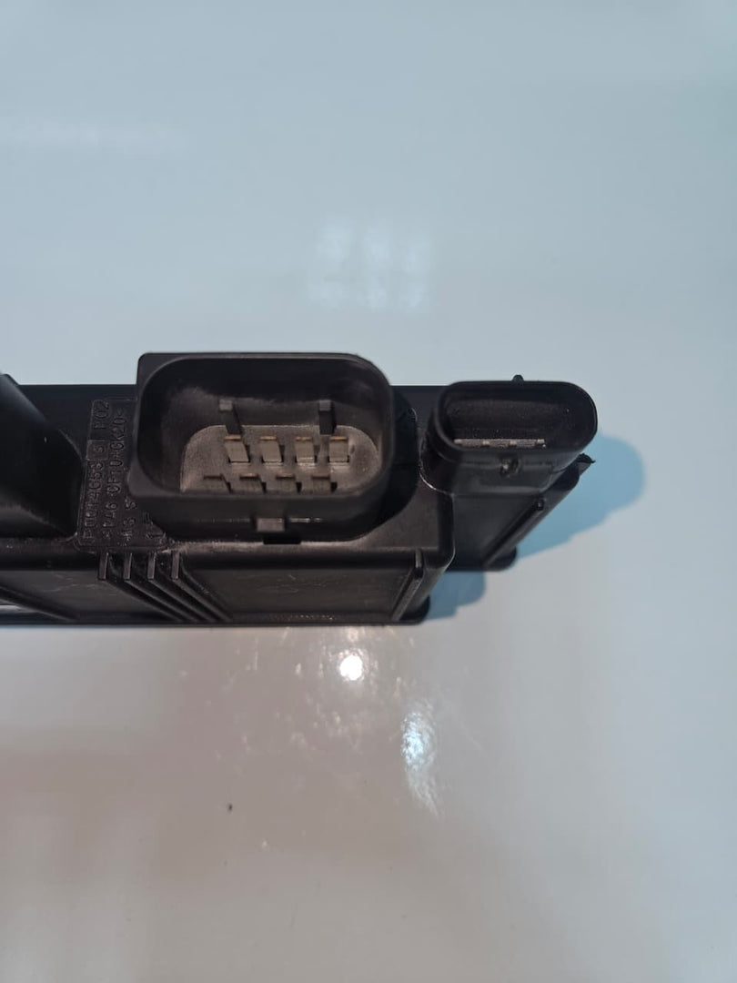 BMW F20 LCI F21 F22 Integrated Supply Control Module Unit 8647255