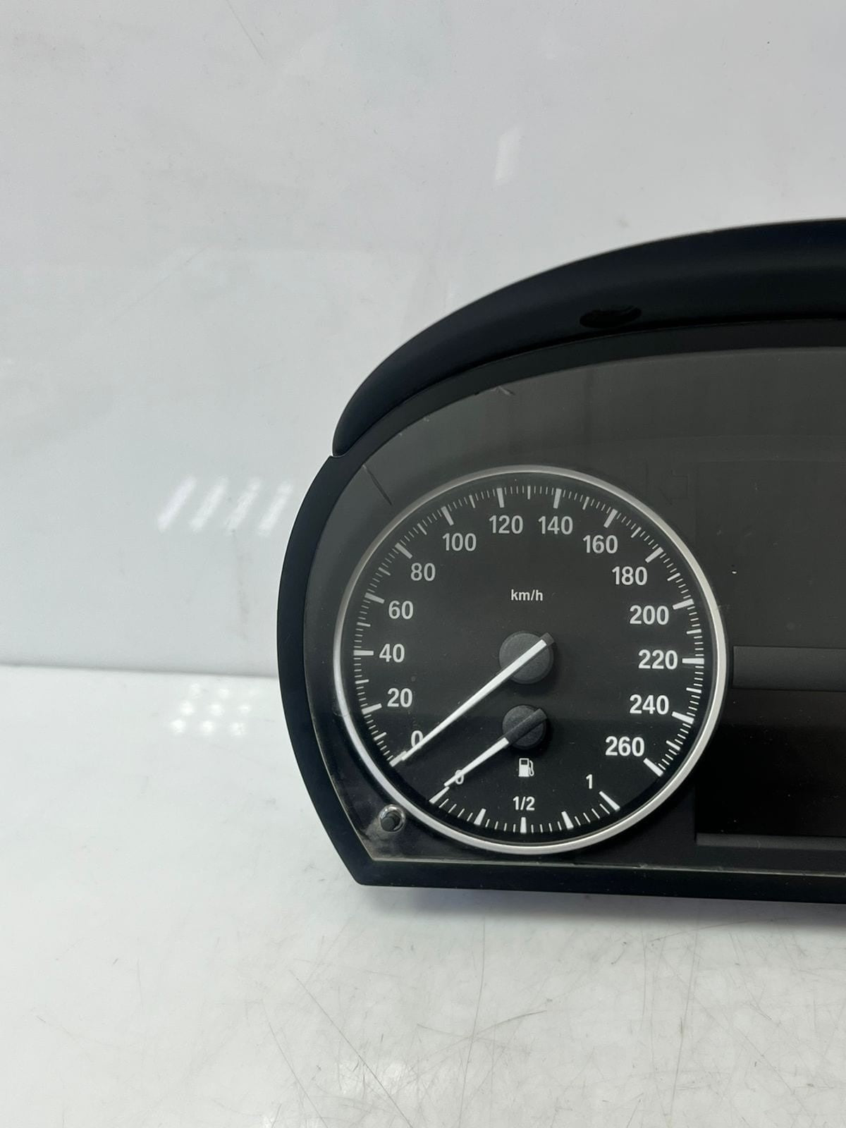 BMW E90, E91, E92, E93 3' E84 X1 Speedometer Instrument Cluster 9283809 OEM