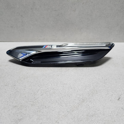 2012-2018 BMW M6 Front Fender Side Marker Light 8050519 M6 F06 F12 F13