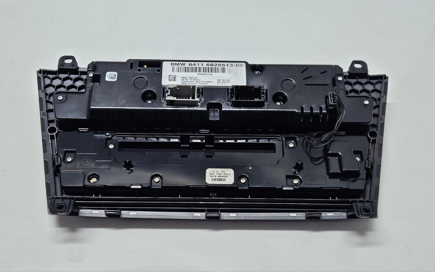 6825513-2010-2018 BMW X3 X4 F26 RHD Air Conditioning Heater Control Panel OEM