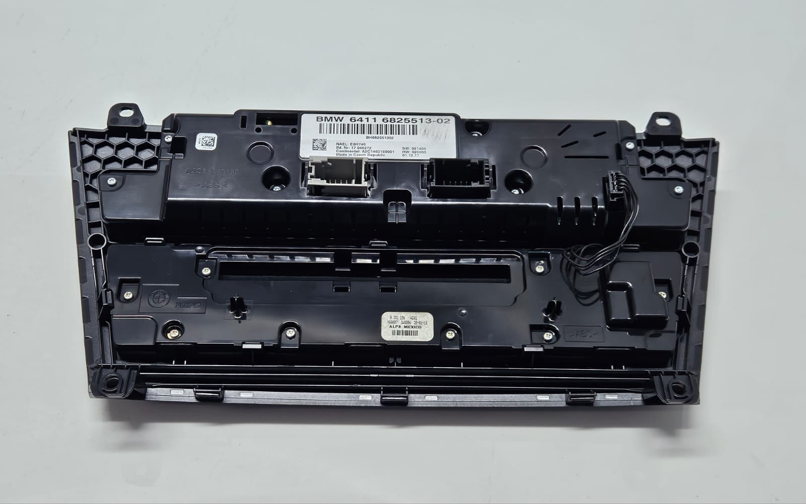 6825513-2010-2018 BMW X3 X4 F26 RHD Air Conditioning Heater Control Panel OEM