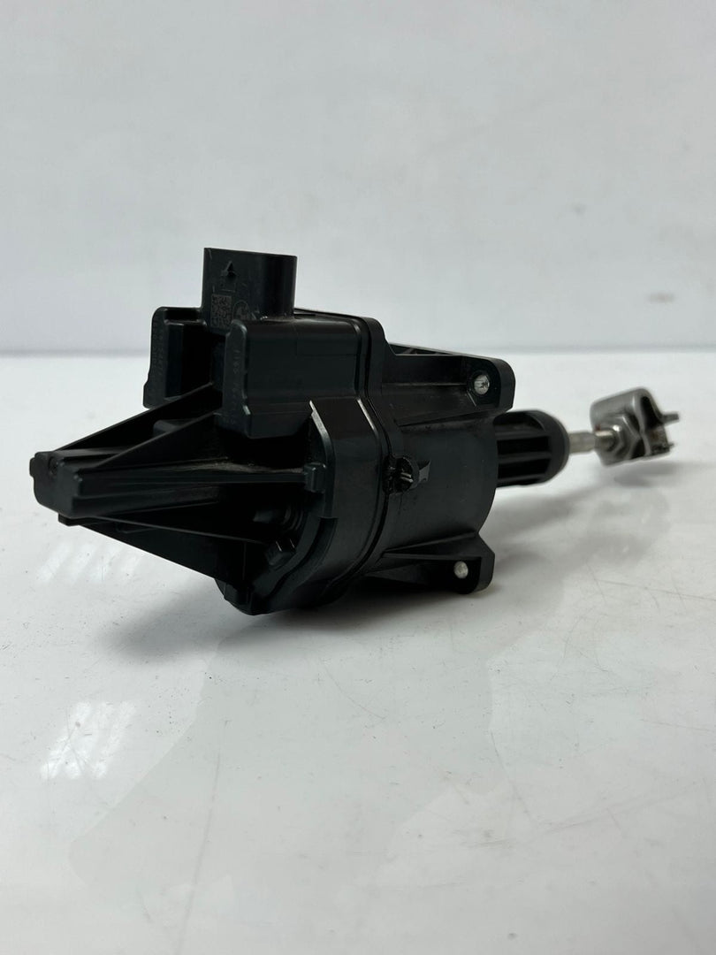 2015-2020 BMW 118i B38 F30 116i 218i 318i  1.5 petrol Turbo Actuator 7647115 OEM