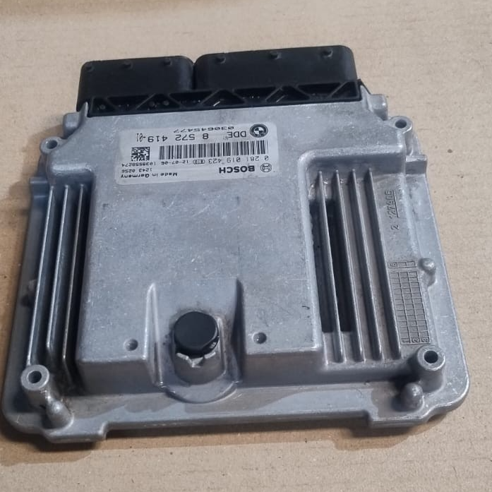 BMW X3 F25 N47N ENGINE CONTROL ECU UNIT MODULE ONLY  DDE 8572419