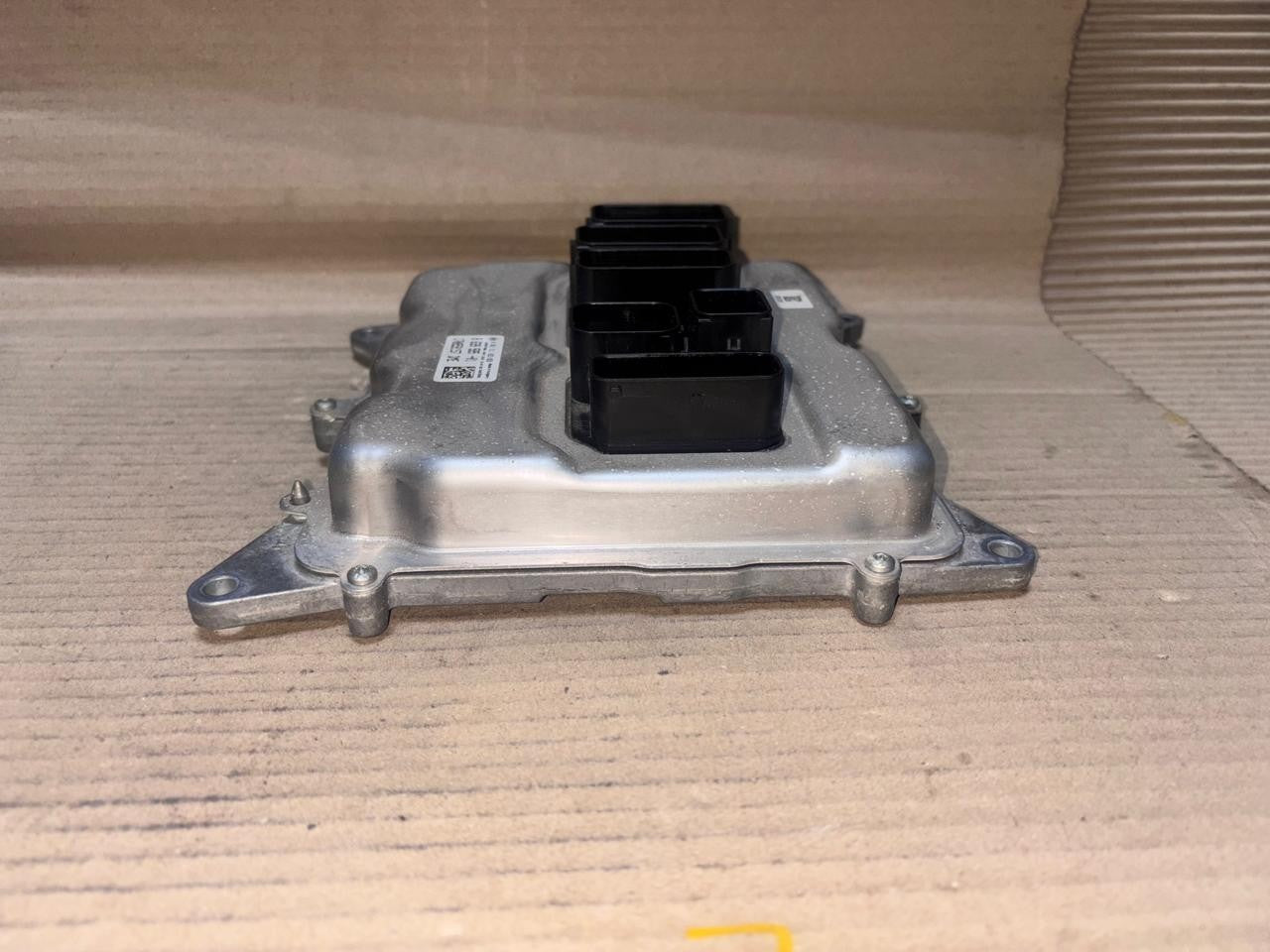 BMW F34 320Gt Gasoline RHD 2015 VIN D377258 Engine N20 CONTROL UNIT  - 8639595