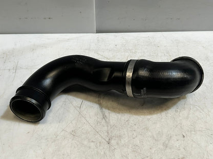BMW E90 E91 E92 1' 3' 135i 335I Intercooler Charge Air Hose Front Left 7556553