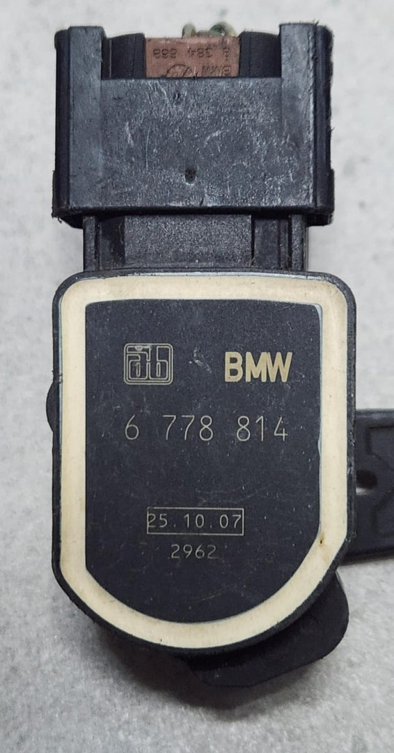 2007-2013 BMW X5 Headlight Level Sensor 6778814 X5 E70 and X6 E71 E72