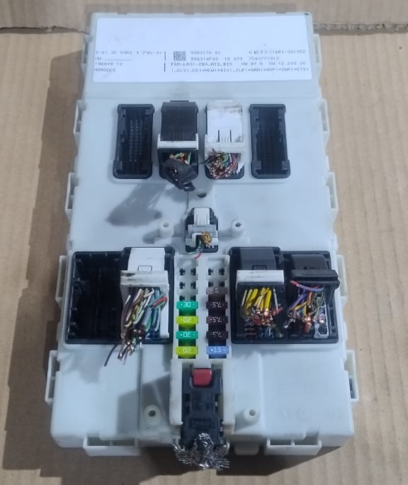 BMW F20 F30 F34 BCM FEM BSI BODY CONTROL MODULE UNIT 9383176