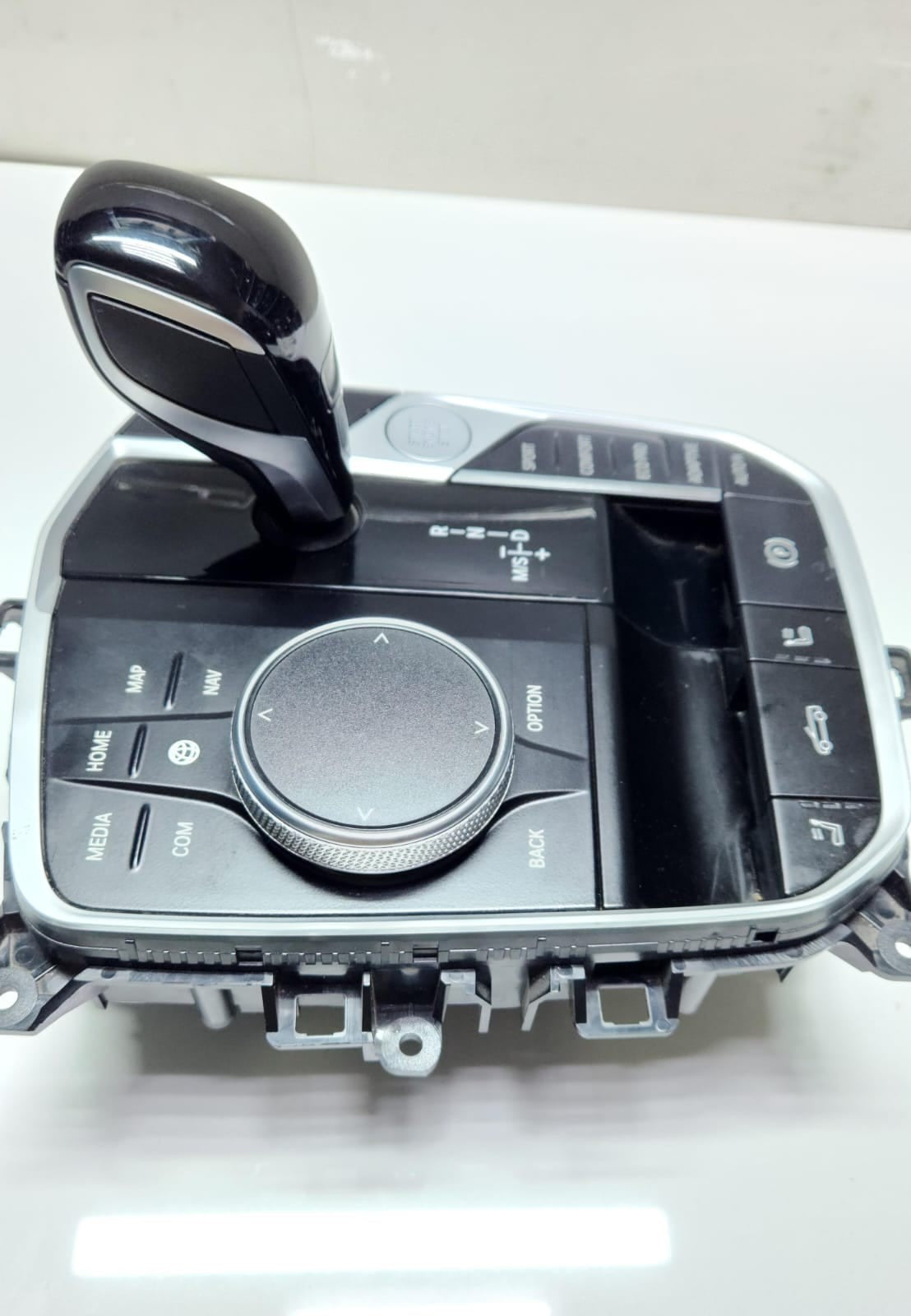 BMW G20 Centre Console Control Panel Centre 5A5C485 G20 G21 G22 G23 OEM 
