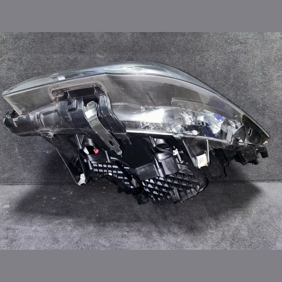 Genuine Bi-Xenon Headlight BMW  F10 F11 Lci 518d 520d 520i 7343913