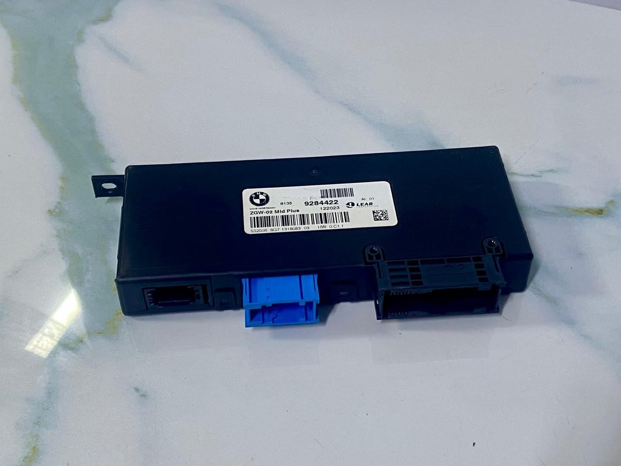OEM BMW F10 F11 520D 530i GATEWAY CONTROL MODULE ECU 9284422 LEAR