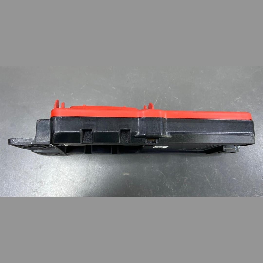 OEM 2021 - 2023 BMW G20 330 M340 G80 BATTERY TERMINAL POWER JUNCTION 6994419