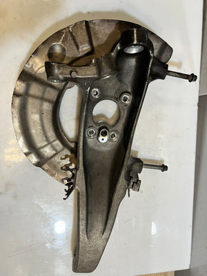 2011-2016 BMW M5 M6 F10 F12 F13 F06 Front LEFT Steering Knuckle 2284053 OEM