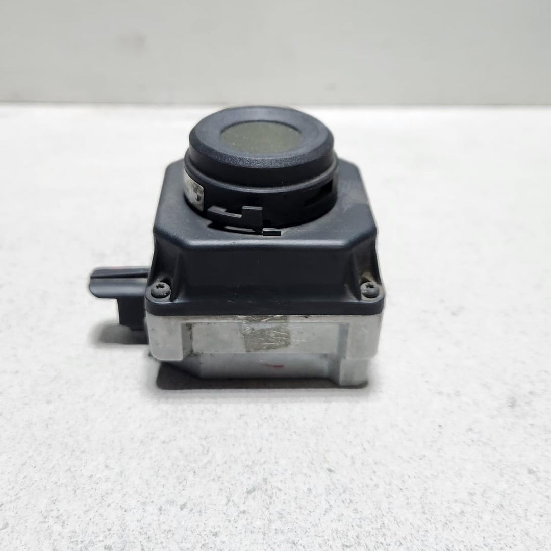 BMW 5 6 7 Night Vision Camera Front 9205899 F10 F11 F06 F01 F12 F13
