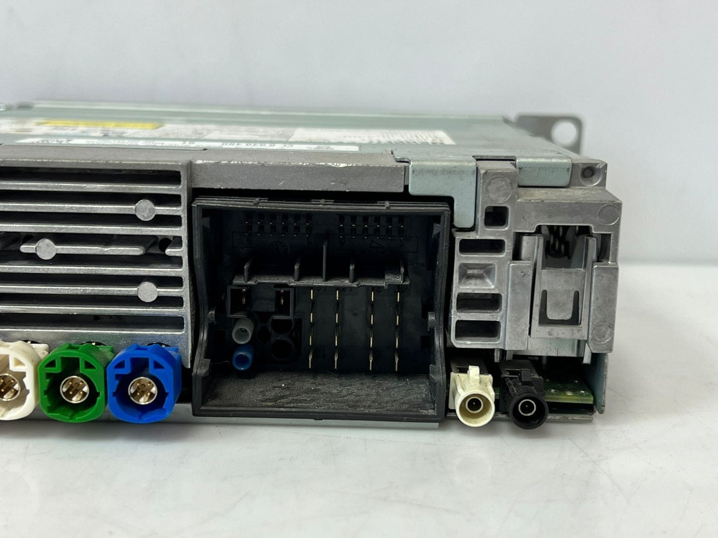 BMW 1 Series F20 2 Series F45 MULTIMEDIA RADIO Navigation Control Unit 6840408