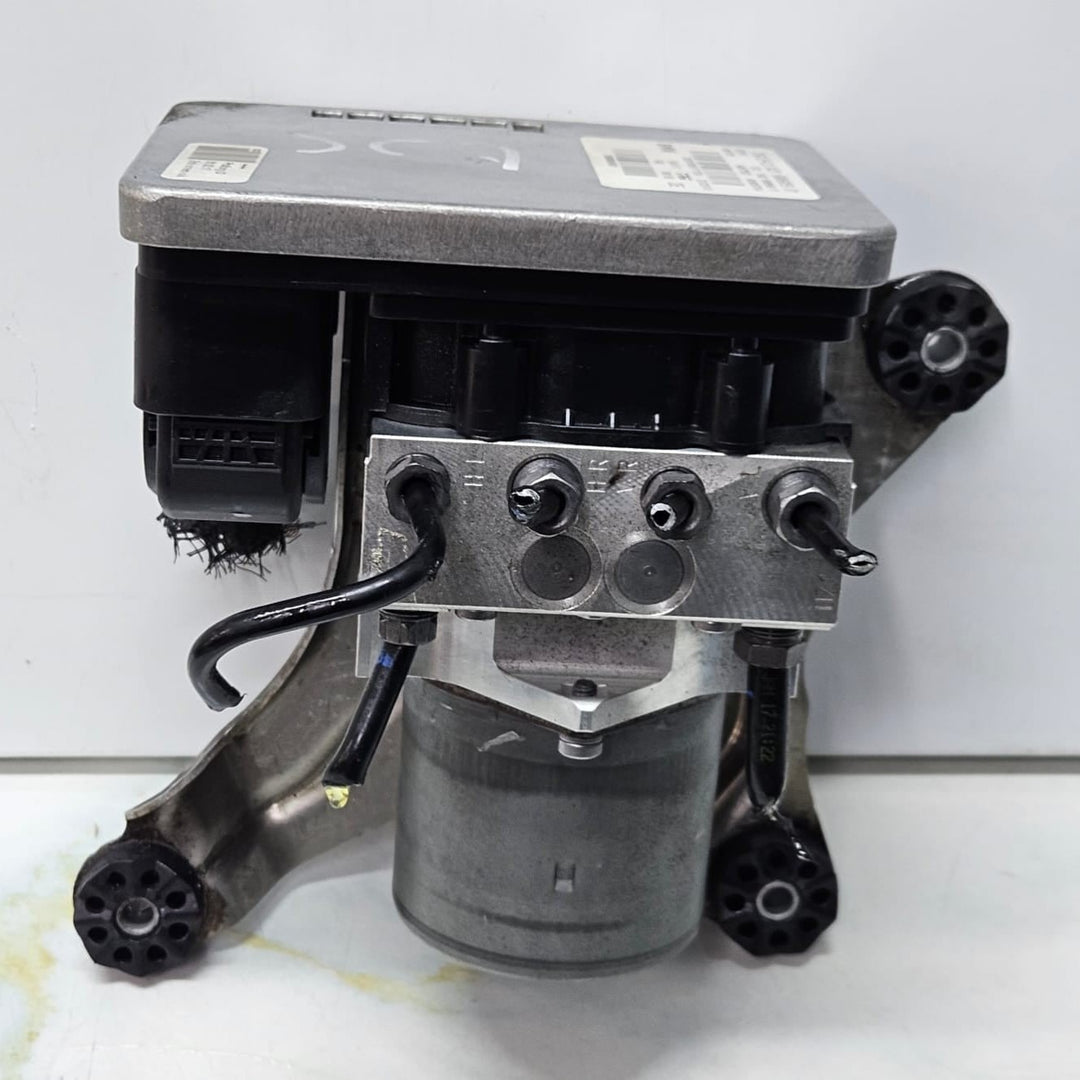 2007-2009 BMW 328i G11 G12 G30 ABS Anti Lock Brake Module & Pump 6886959 OEM