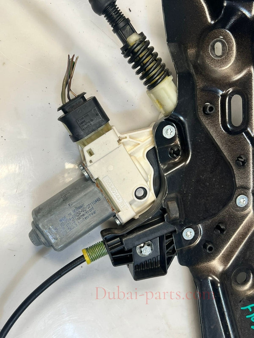 2010-2016 BMW 528i 5 Series F10 F11 Window Regulator Front Left 7182111 OEM