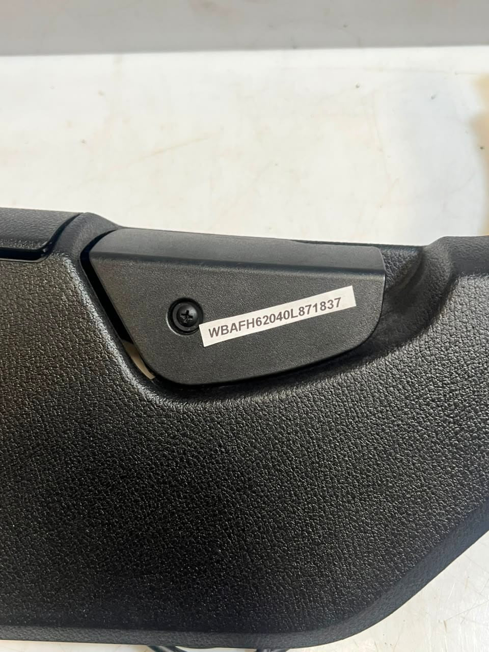 2011-2013 BMW X5 E70 and X6 E71 Front BOTTOM Sill Trim Cover RIGHT 7148520 OEM