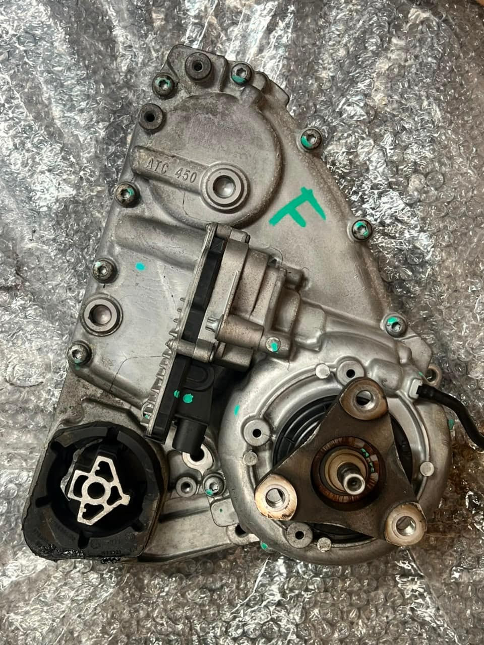 2011 BMW X3 F25 xDrive N55 ATC450 DRISTRIBUTOR Transfer Case 7619776 OEM